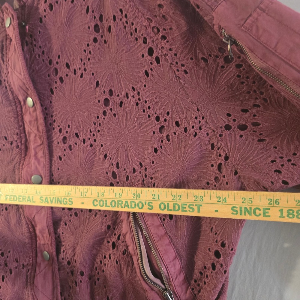 Free People Daisy Jane Bomber Jacket XS Women Pink Eyelet Lace Floral Raspberry - Picture 4 of 11